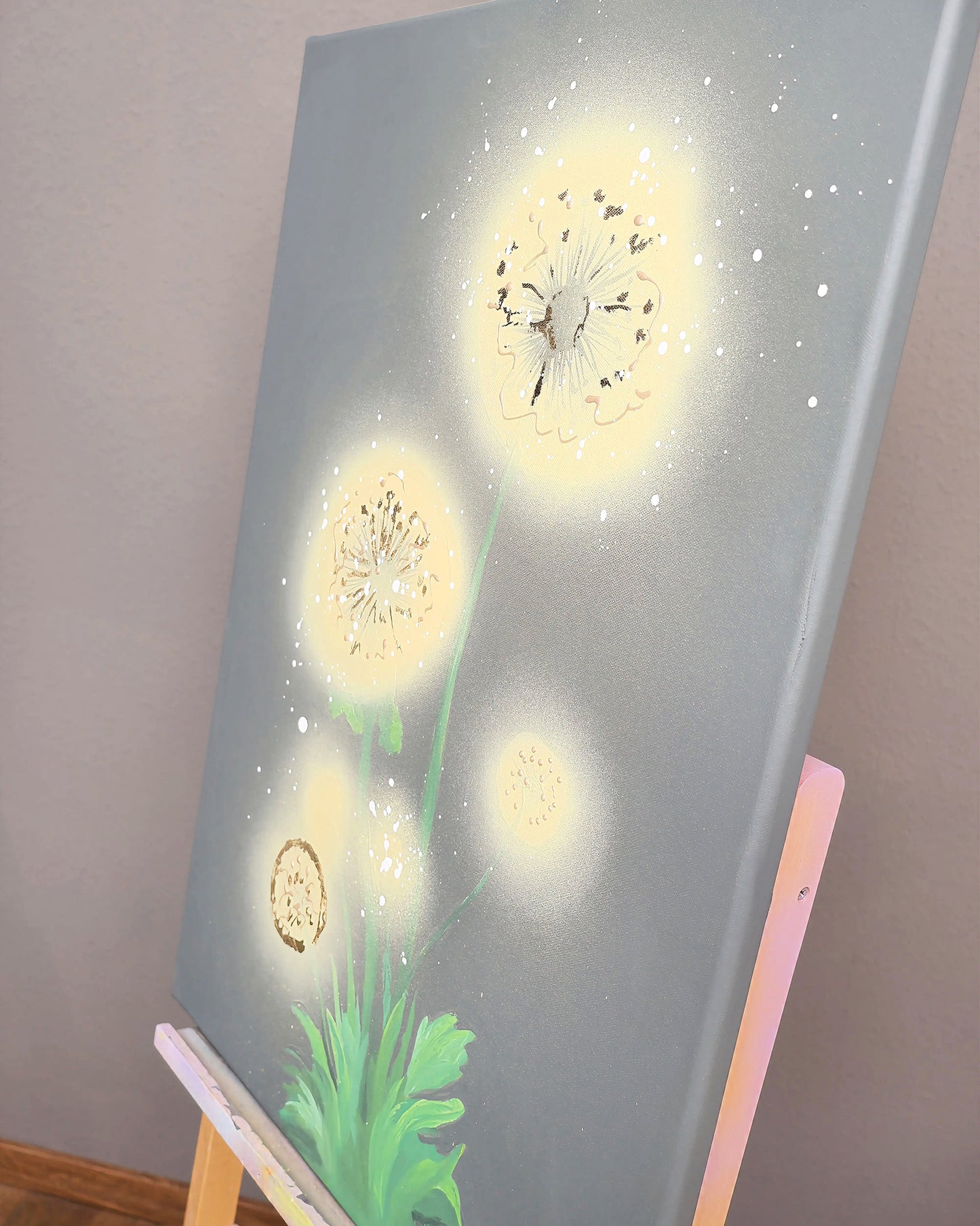Ivory Dandelion
